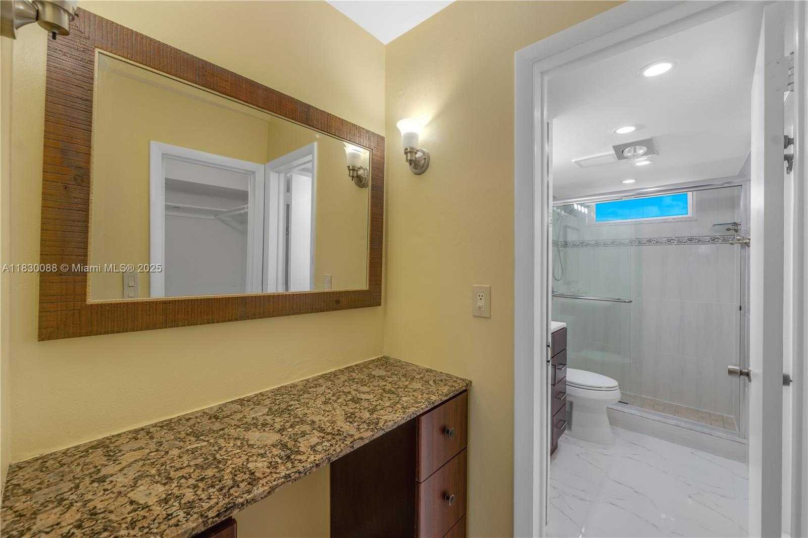 Small Image of 2905 NORTH EAST POINT EAST DR #L408, Aventura Number 18