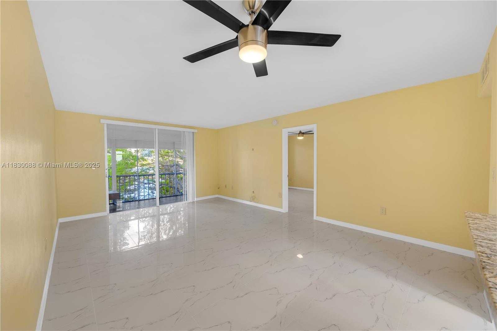 Small Image of 2905 NORTH EAST POINT EAST DR #L408, Aventura Number 2