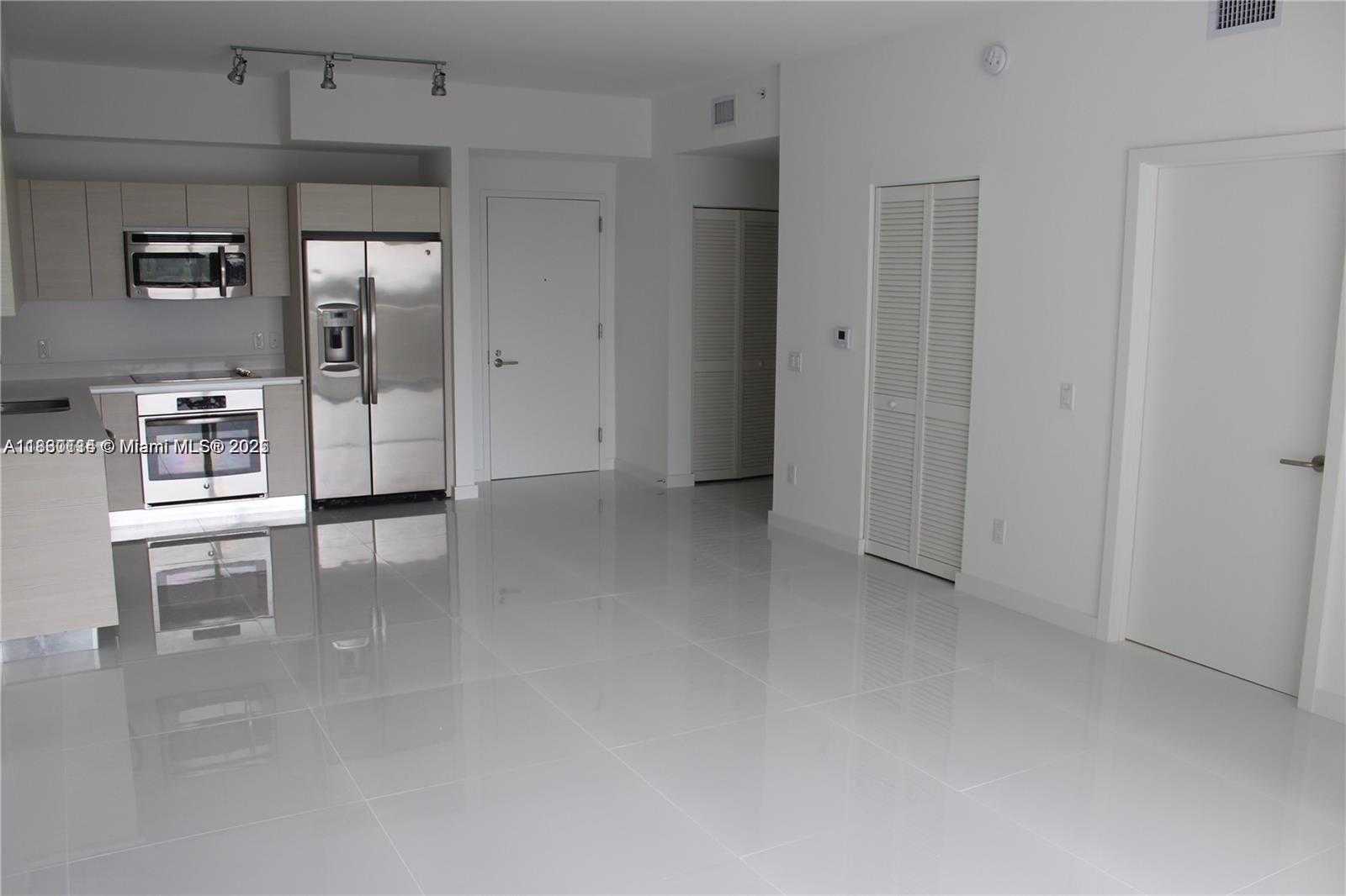 Small Image of 4250 BISCAYNE BLVD #608, Miami Number 20