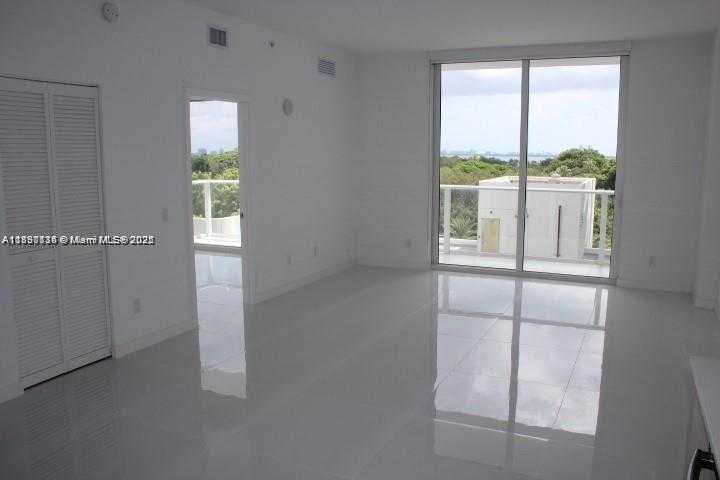 Small Image of 4250 BISCAYNE BLVD #608, Miami Number 22
