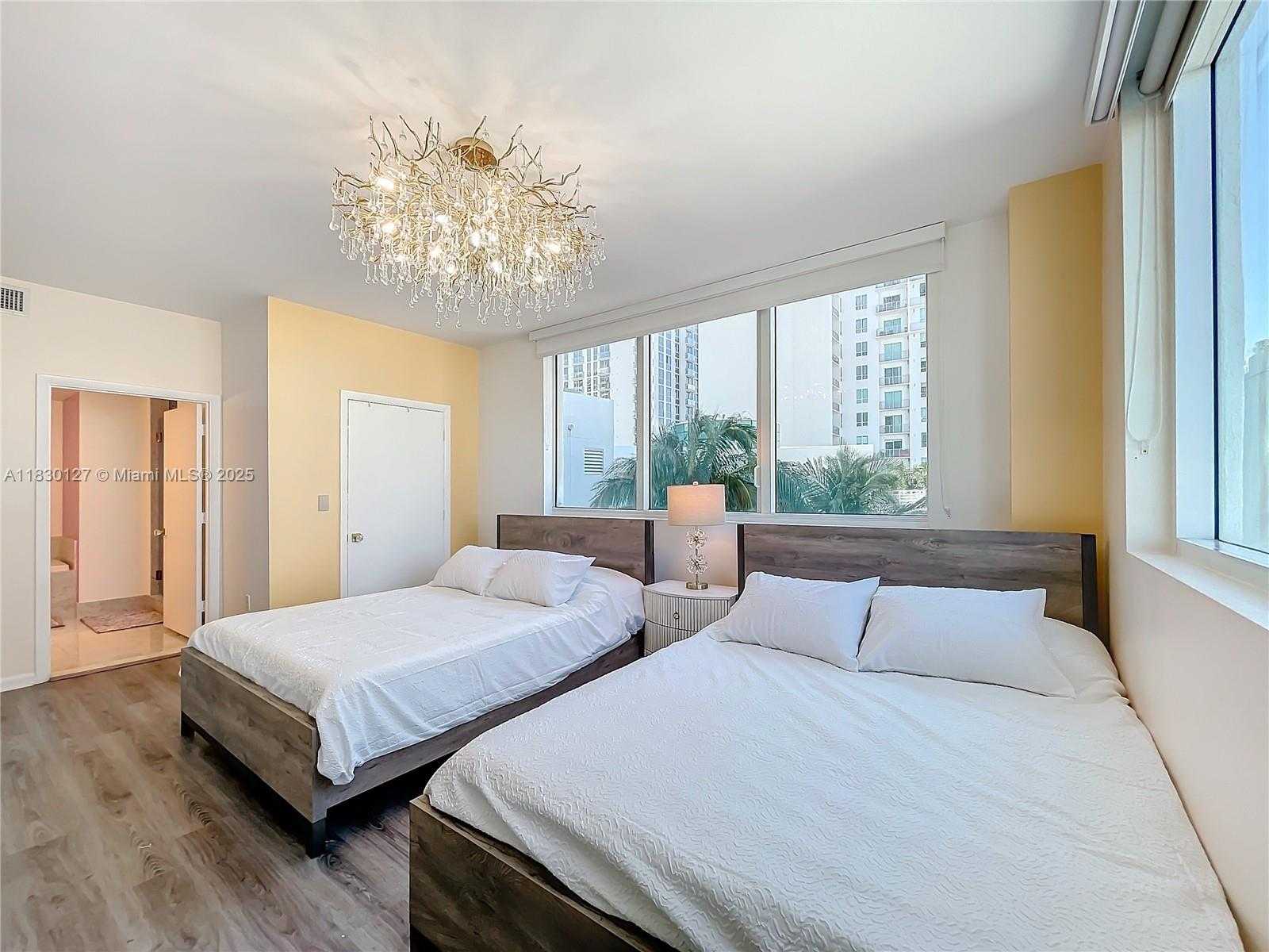 Small Image of 244 BISCAYNE BLVD #1108, Miami Number 12