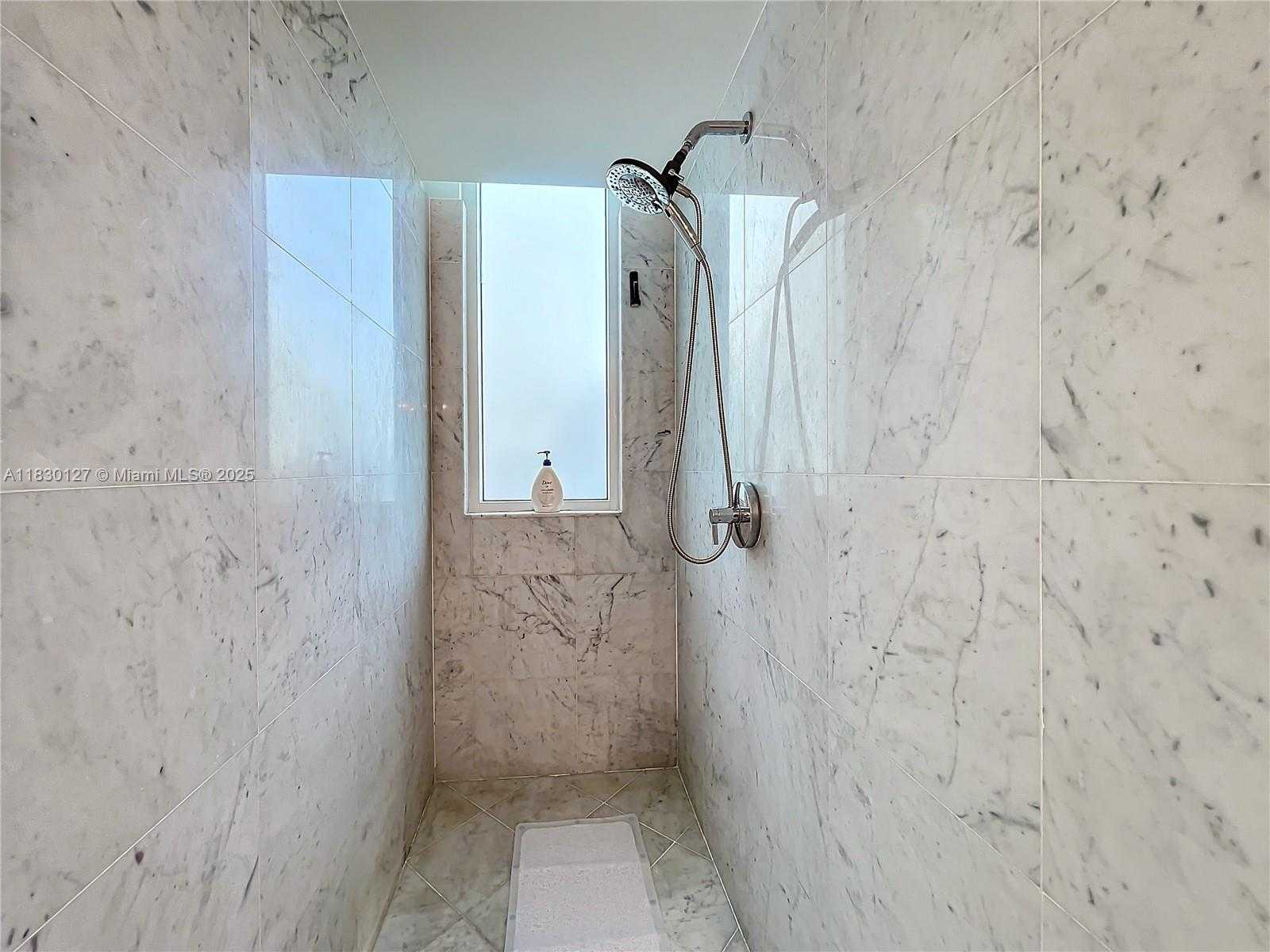 Small Image of 244 BISCAYNE BLVD #1108, Miami Number 15