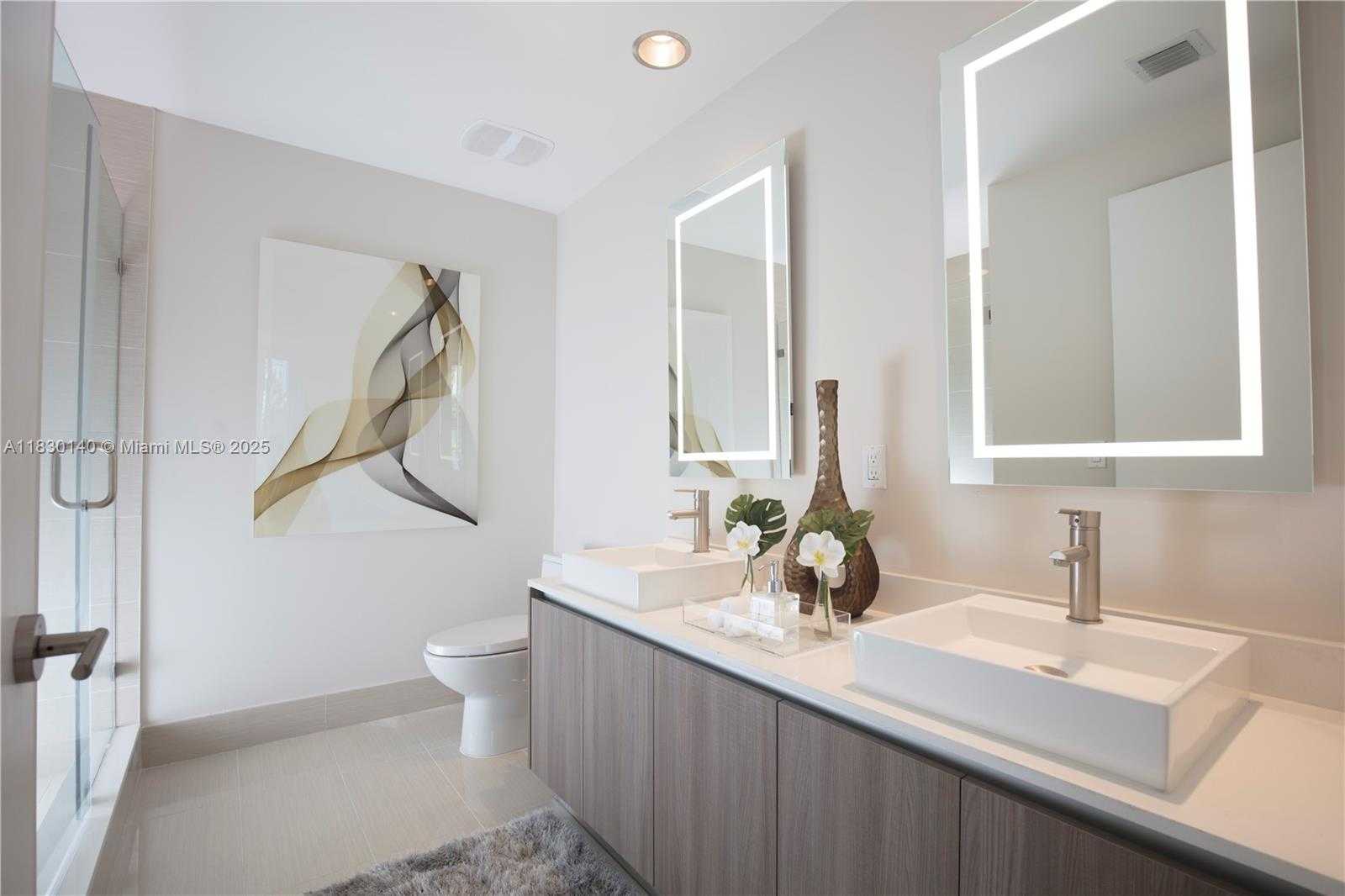 Small Image of 201 SOUTH WEST 17TH RD #307, Miami Number 23
