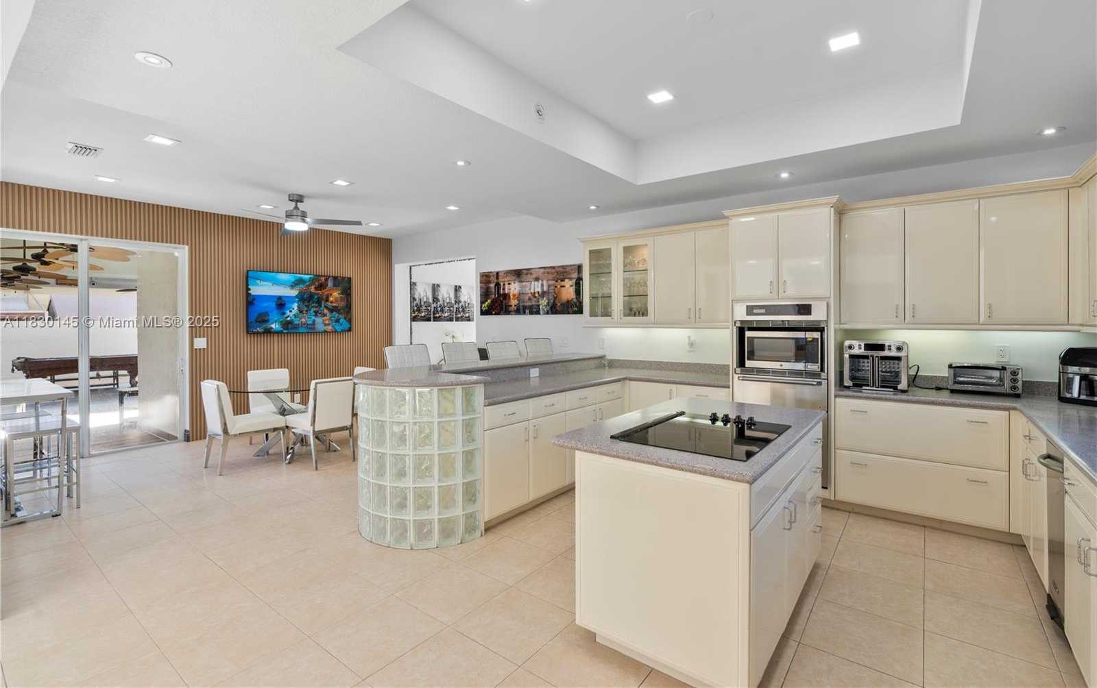 Small Image of 13815 SOUTH WEST 38TH ST, Miami Number 15