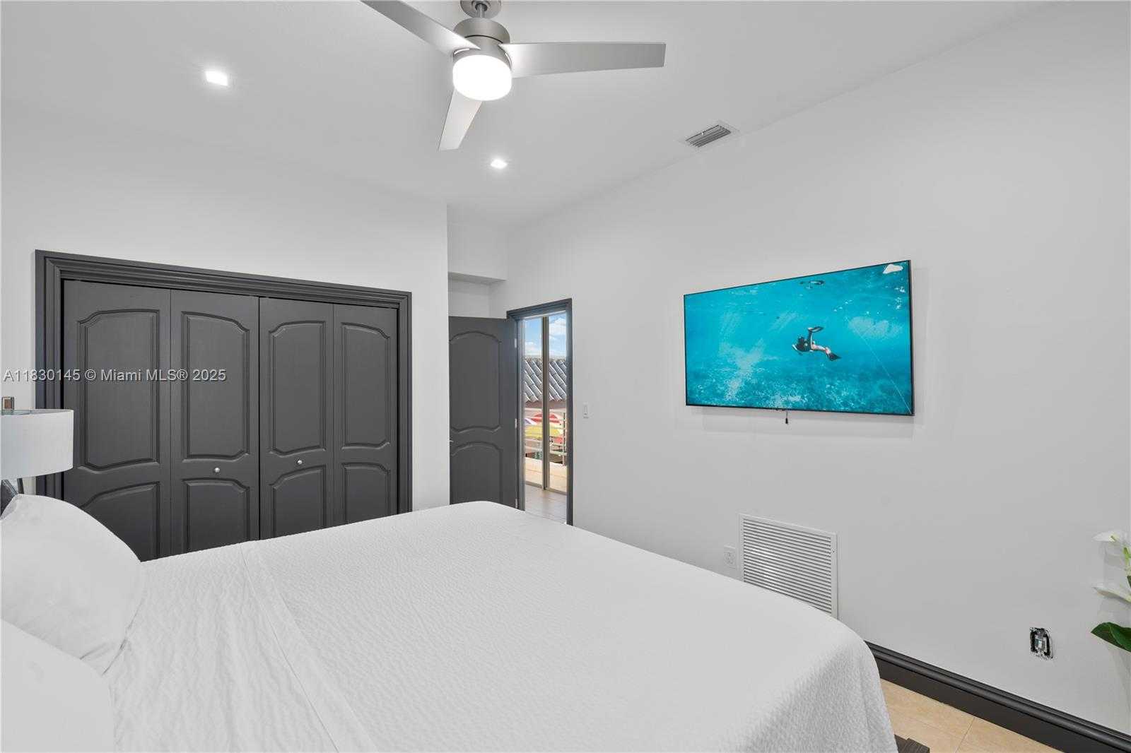 Small Image of 13815 SOUTH WEST 38TH ST, Miami Number 31
