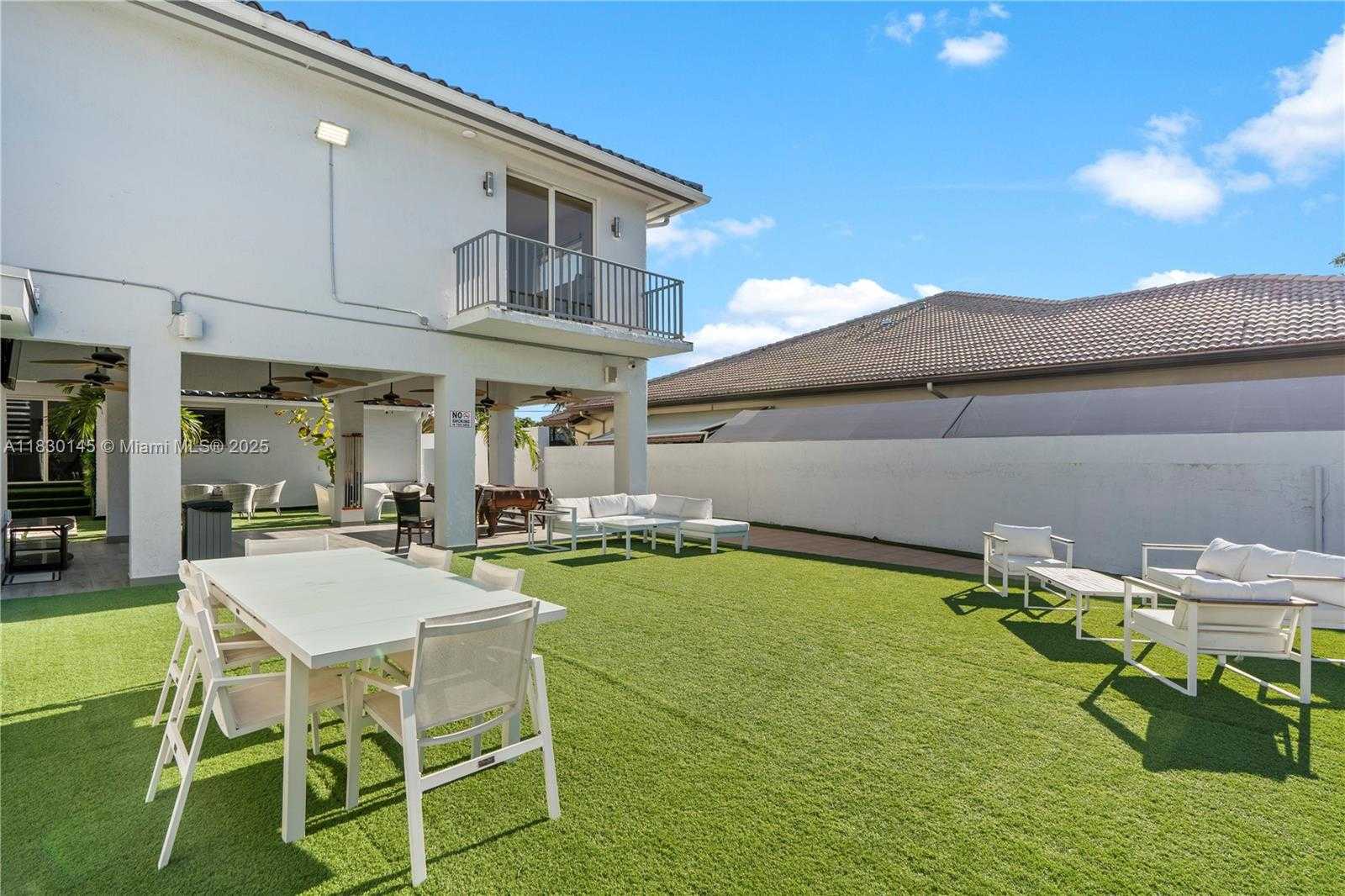 Small Image of 13815 SOUTH WEST 38TH ST, Miami Number 60
