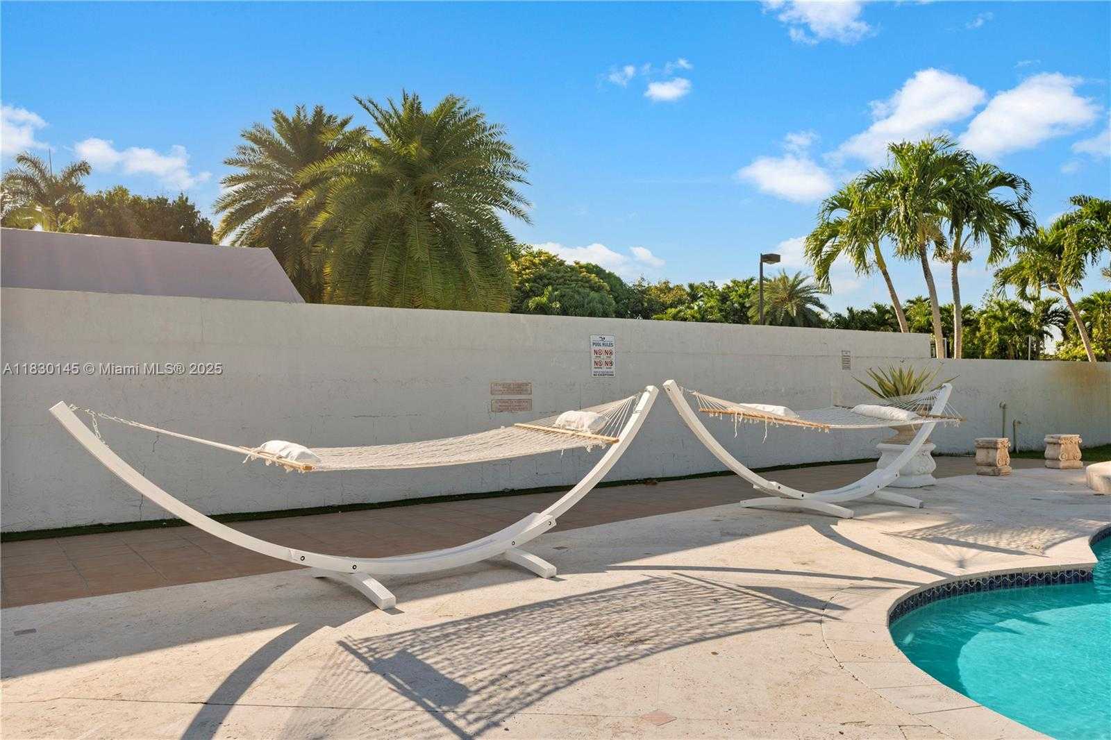Small Image of 13815 SOUTH WEST 38TH ST, Miami Number 63