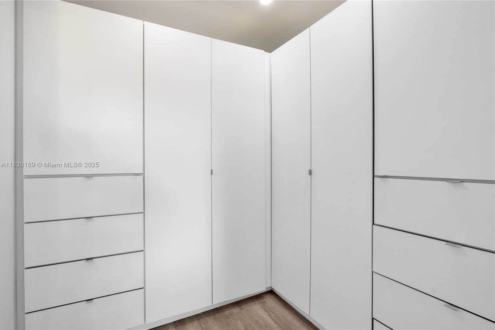 Small Image of 2729 SOUTH WEST 18TH ST #1, Miami Number 14