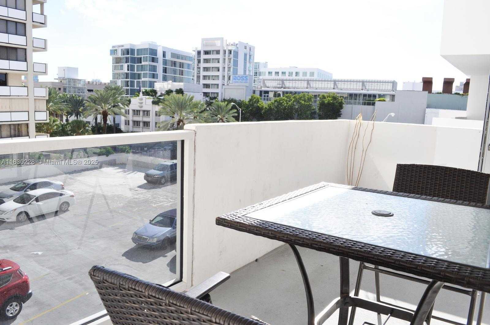 Small Image of 100 LINCOLN RD #403, Miami Beach Number 10