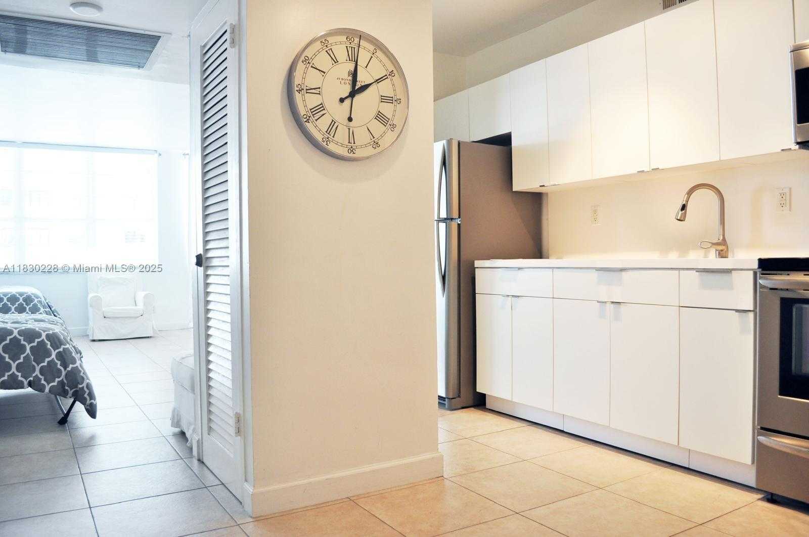 Small Image of 100 LINCOLN RD #403, Miami Beach Number 7