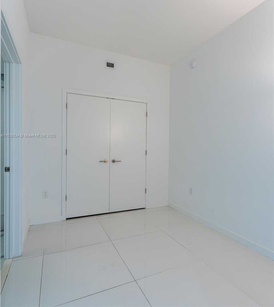 Small Image of 851 NORTH EAST 1ST AVE #2004, Miami Number 14