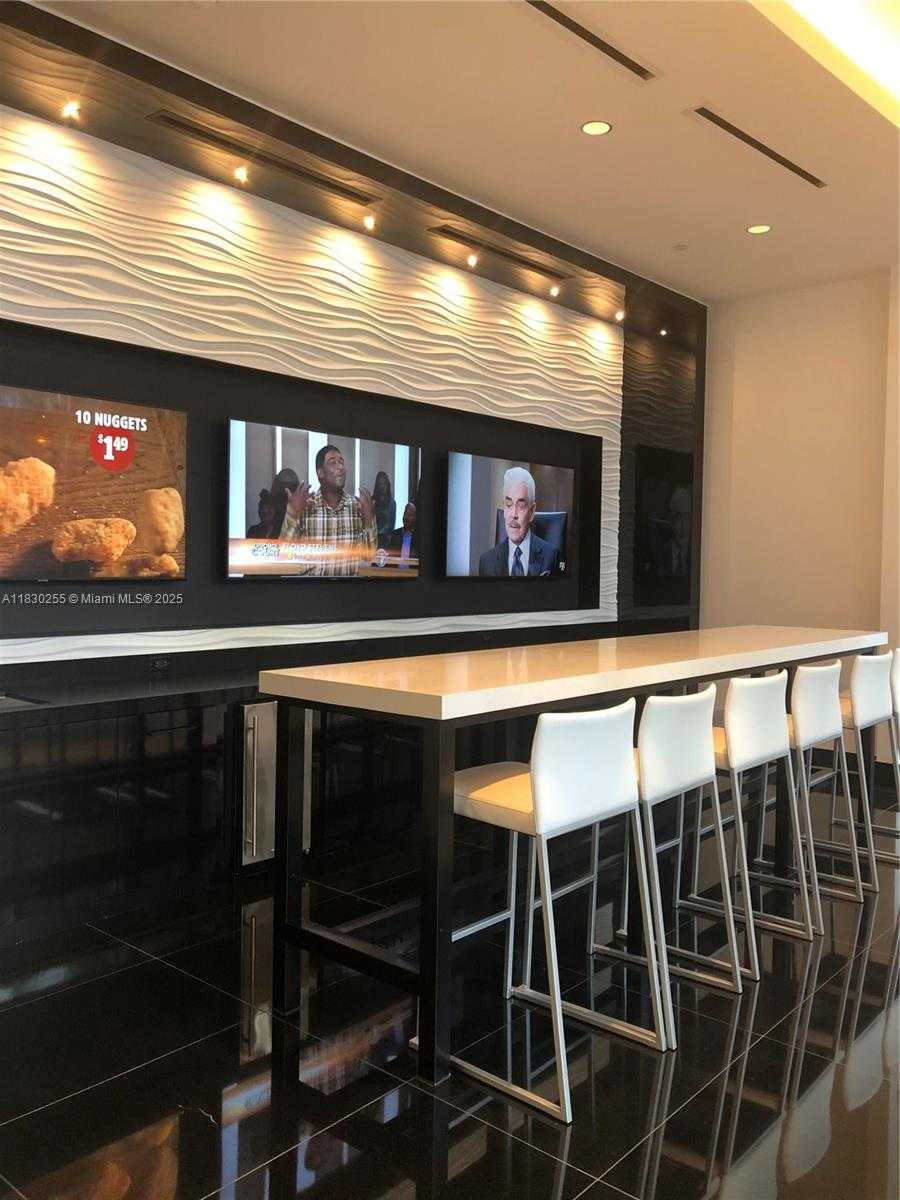 Small Image of 851 NORTH EAST 1ST AVE #4404, Miami Number 22