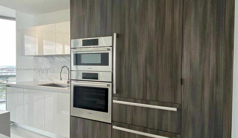 Small Image of 851 NORTH EAST 1ST AVE #4404, Miami Number 31