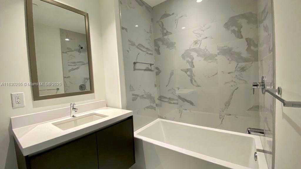Small Image of 851 NORTH EAST 1ST AVE #4404, Miami Number 35
