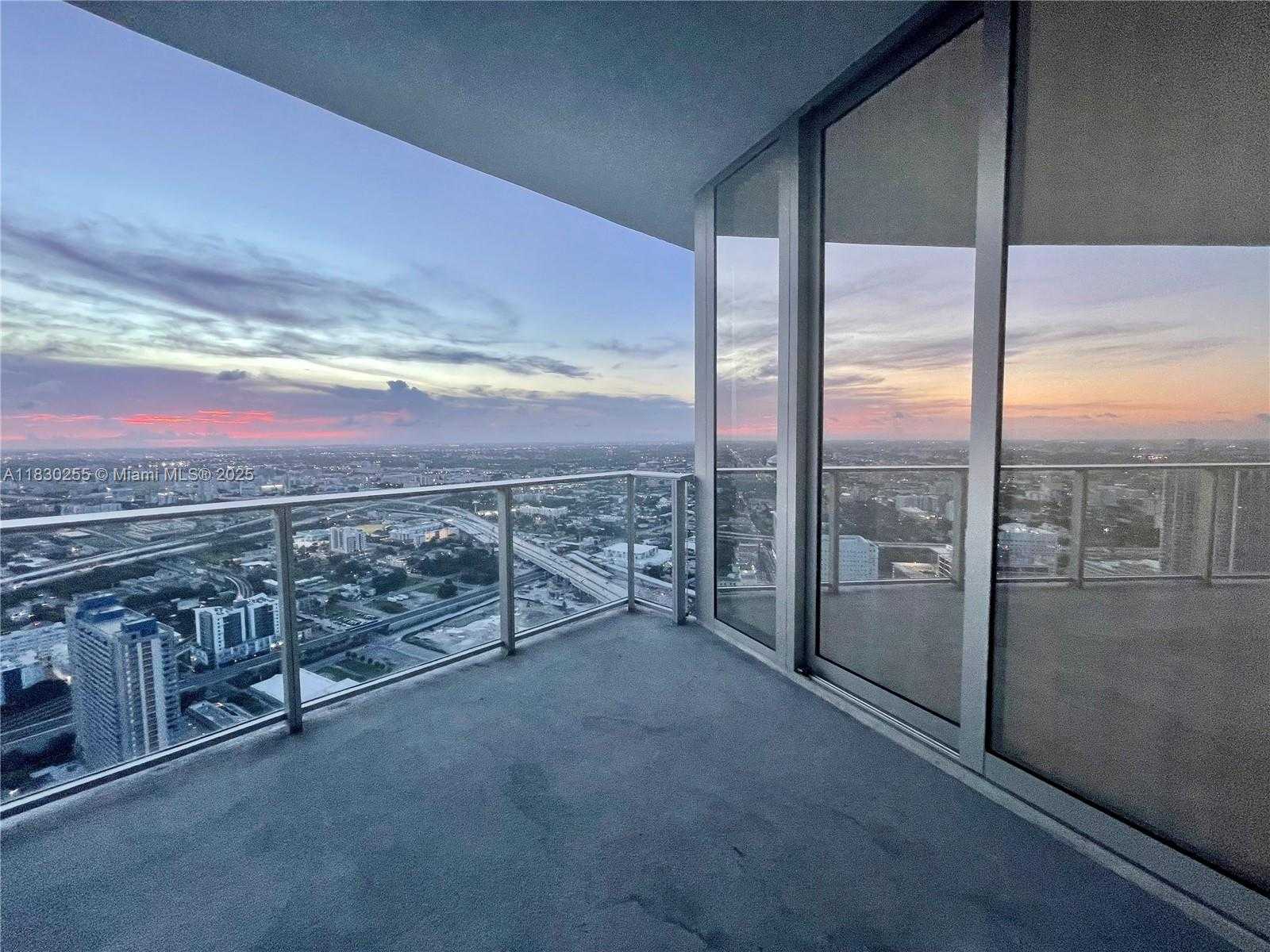 Small Image of 851 NORTH EAST 1ST AVE #4404, Miami Number 42