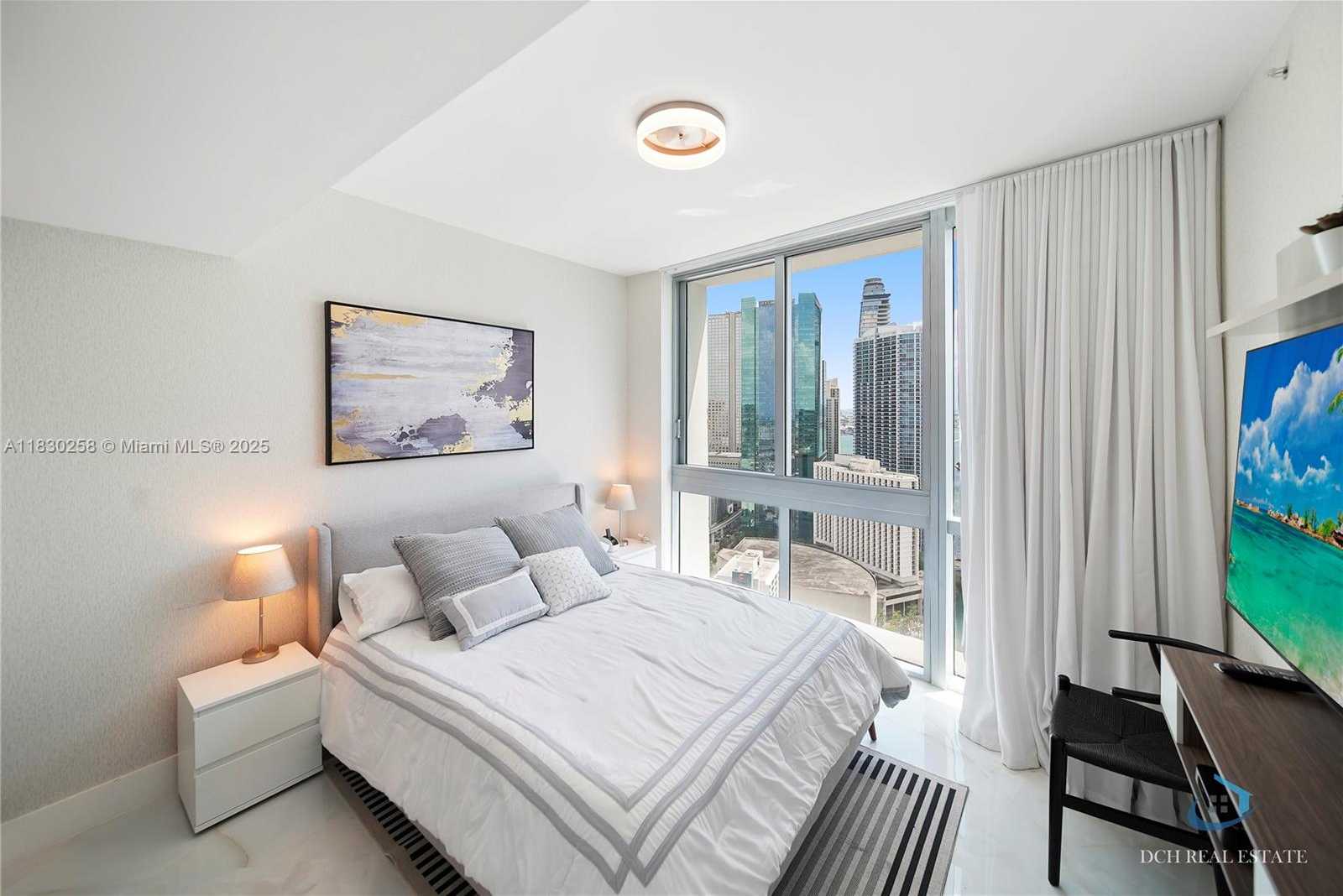Small Image of 350 SOUTH MIAMI AVE #3902, Miami Number 12