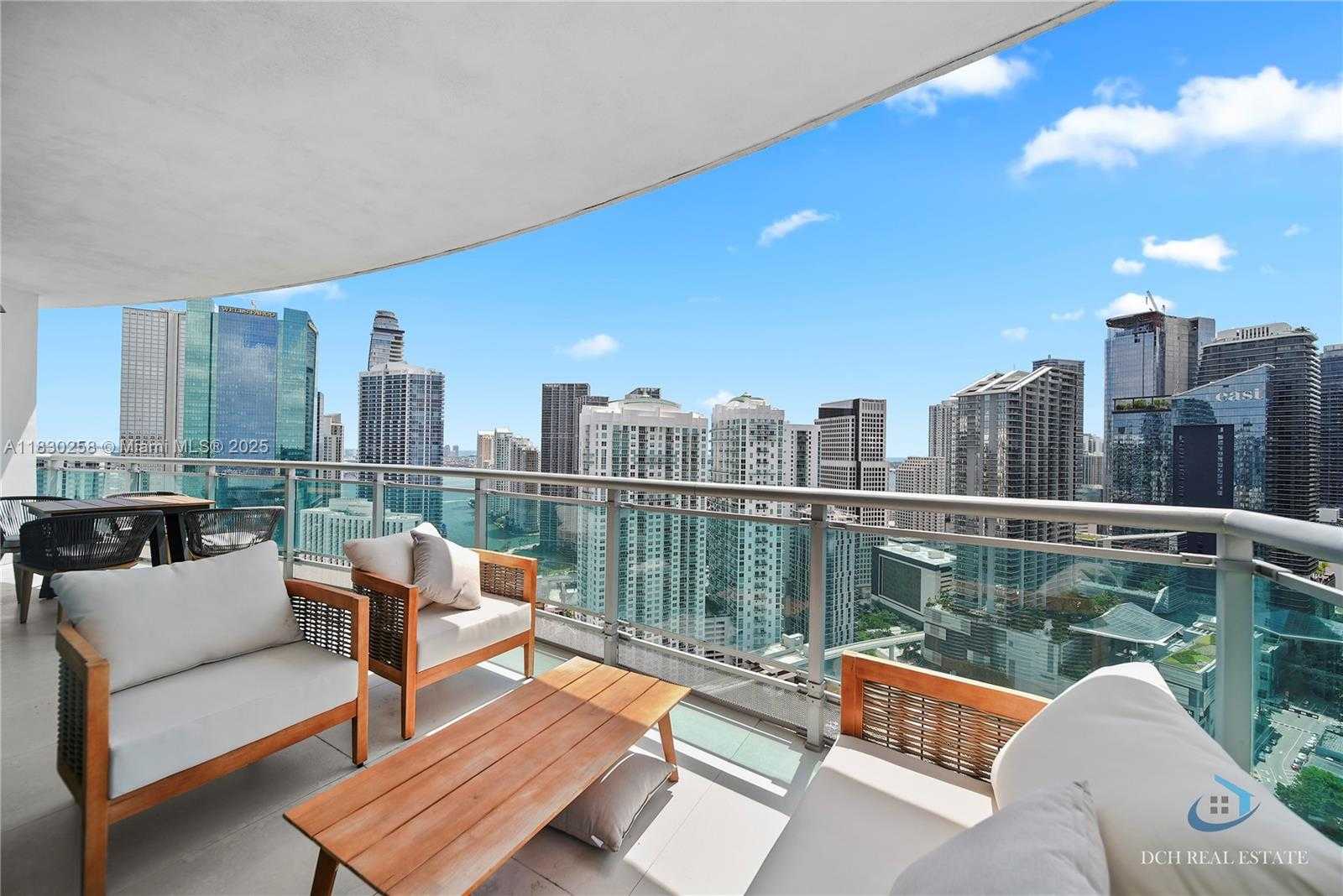 Small Image of 350 SOUTH MIAMI AVE #3902, Miami Number 2