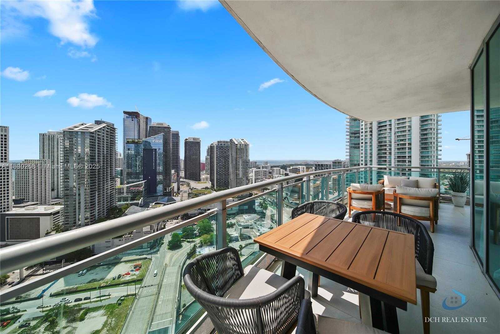 Small Image of 350 SOUTH MIAMI AVE #3902, Miami Number 3