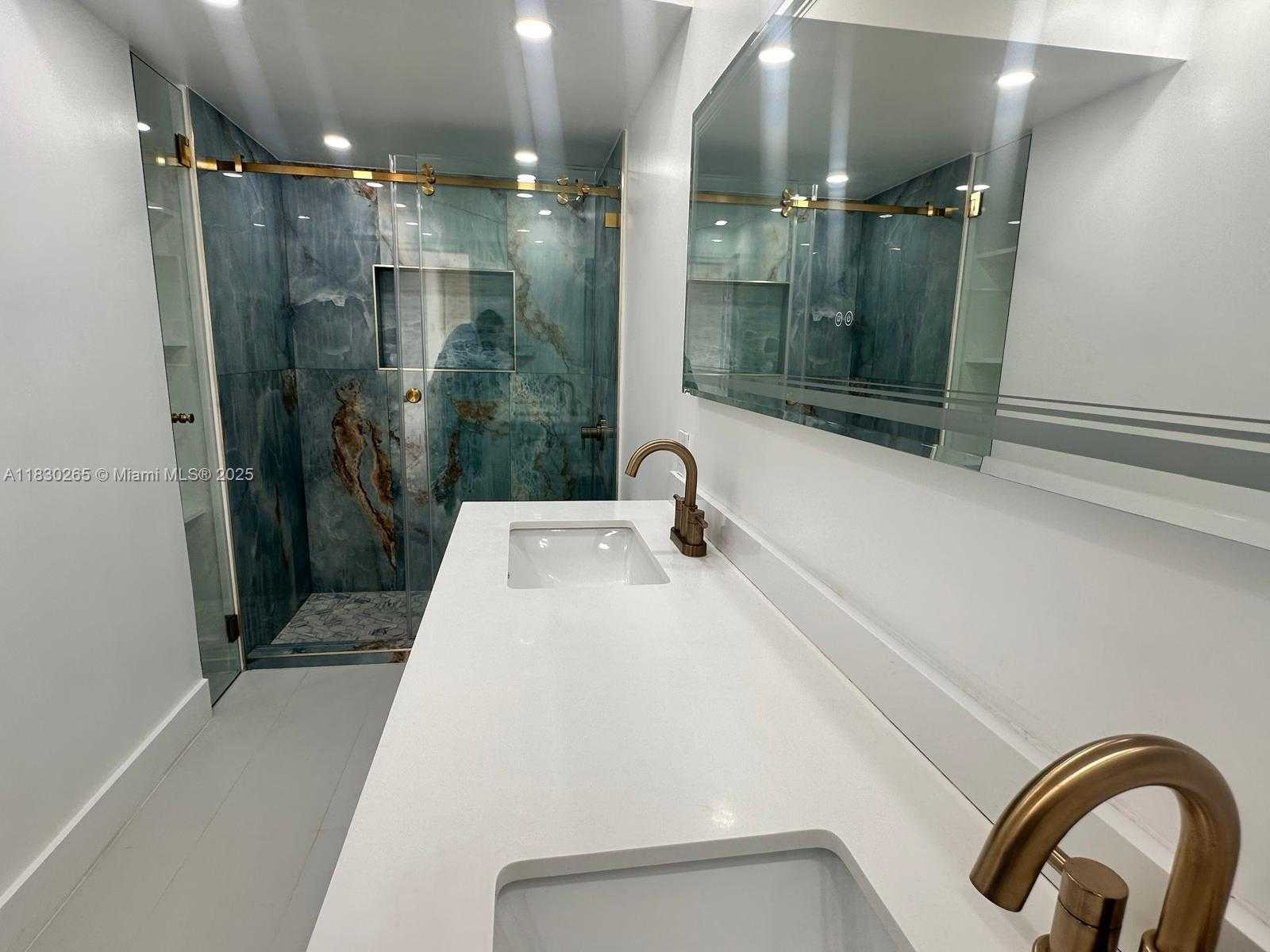 Small Image of 1801 SOUTH OCEAN DR #240, Hallandale Beach Number 10
