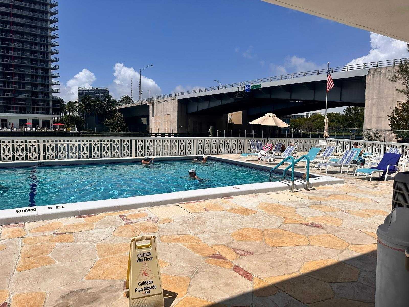 Small Image of 1801 SOUTH OCEAN DR #240, Hallandale Beach Number 23