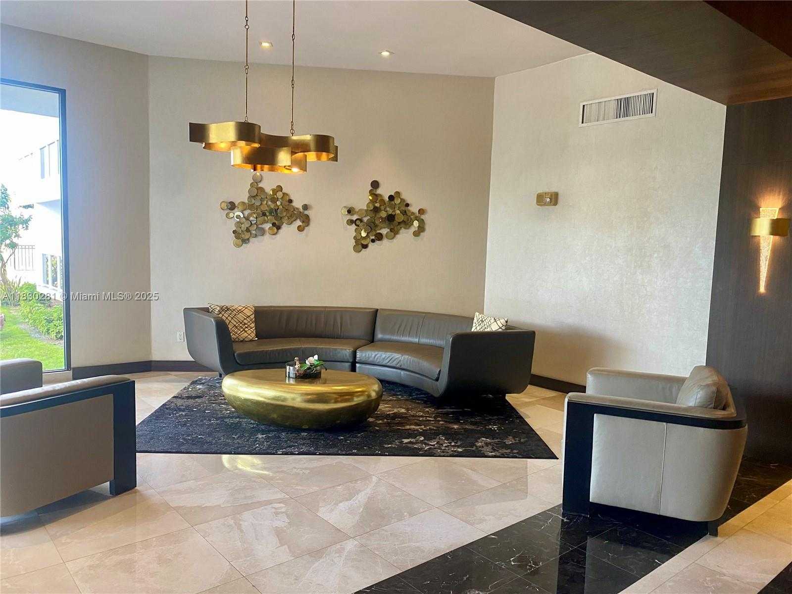 Small Image of 20505 EAST COUNTRY CLUB DR #132, Aventura Number 16
