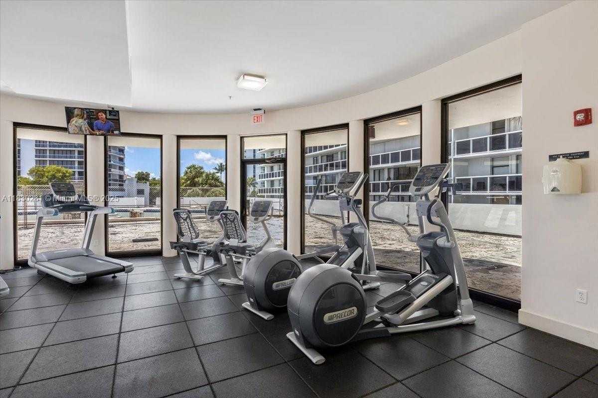 Small Image of 20505 EAST COUNTRY CLUB DR #132, Aventura Number 22