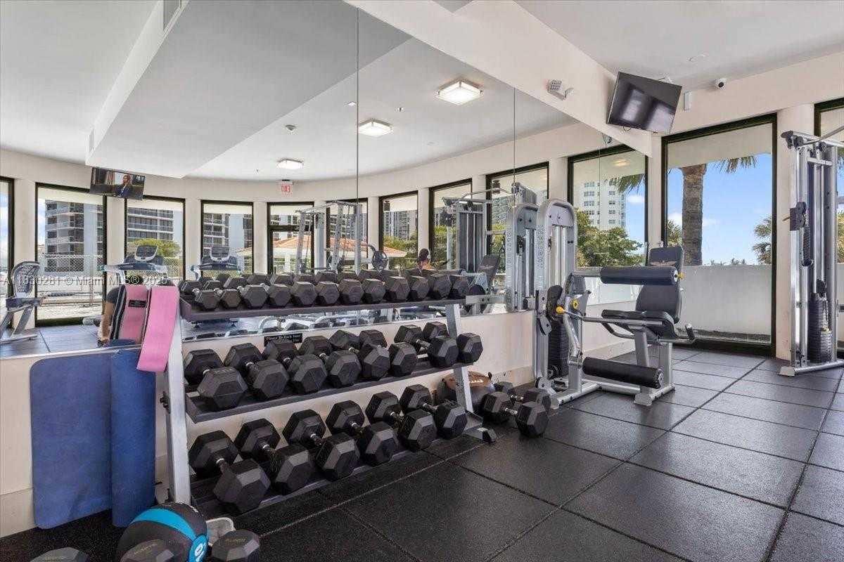 Small Image of 20505 EAST COUNTRY CLUB DR #132, Aventura Number 23