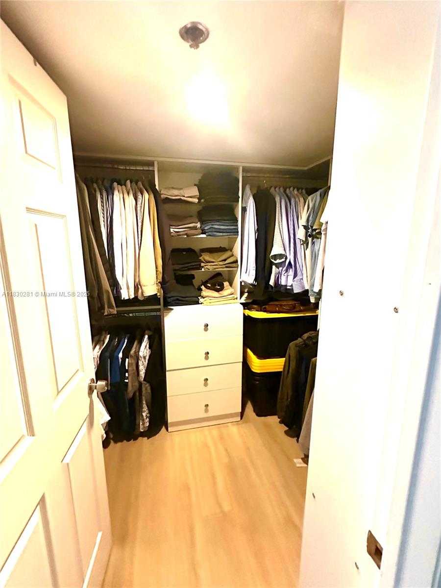 Small Image of 20505 EAST COUNTRY CLUB DR #132, Aventura Number 8