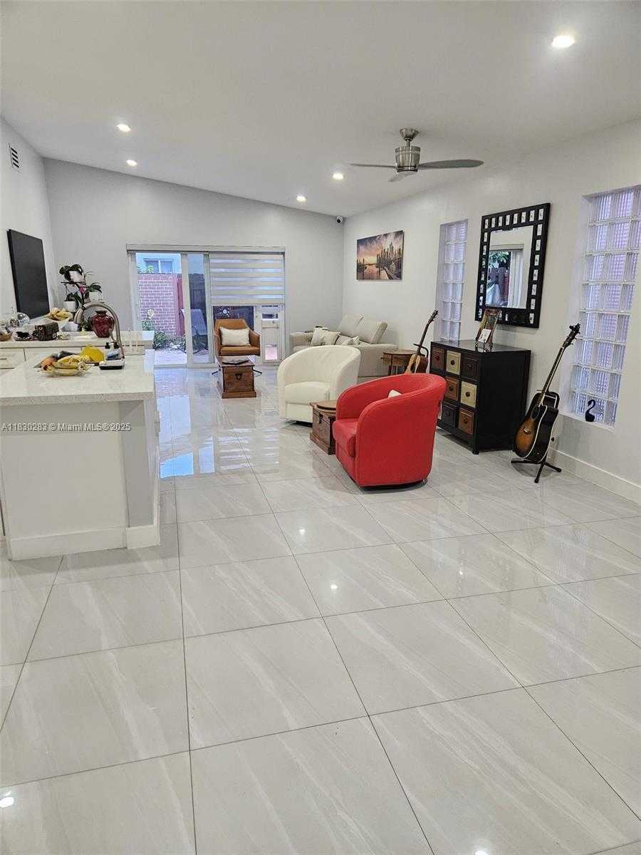 Small Image of 16314 SOUTH WEST 97TH ST, Miami Number 12