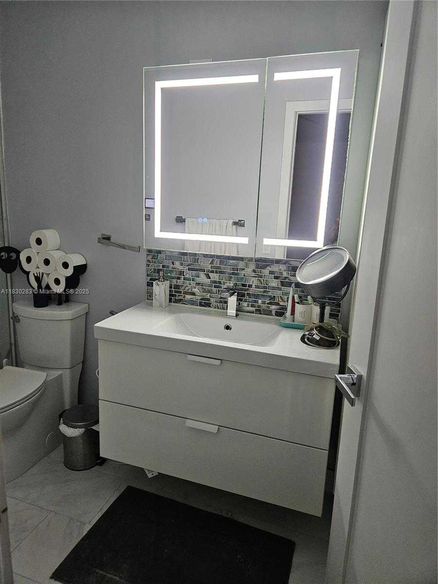 Small Image of 16314 SOUTH WEST 97TH ST, Miami Number 20