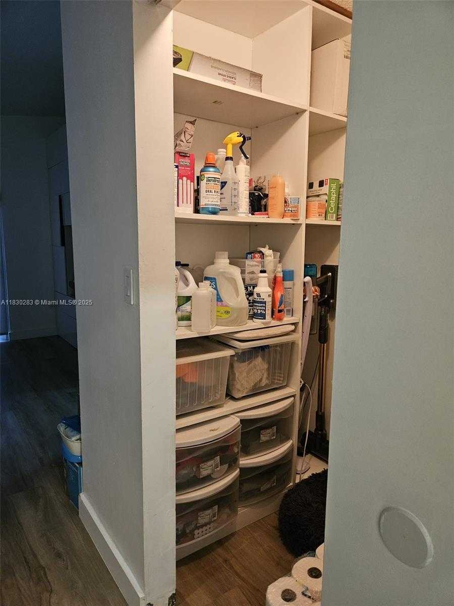 Small Image of 16314 SOUTH WEST 97TH ST, Miami Number 27