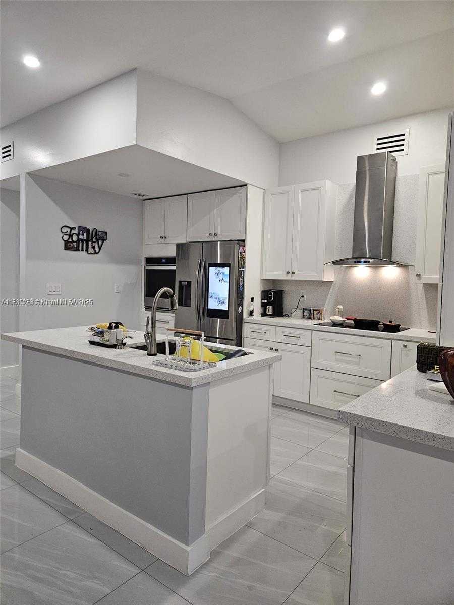 Small Image of 16314 SOUTH WEST 97TH ST, Miami Number 7