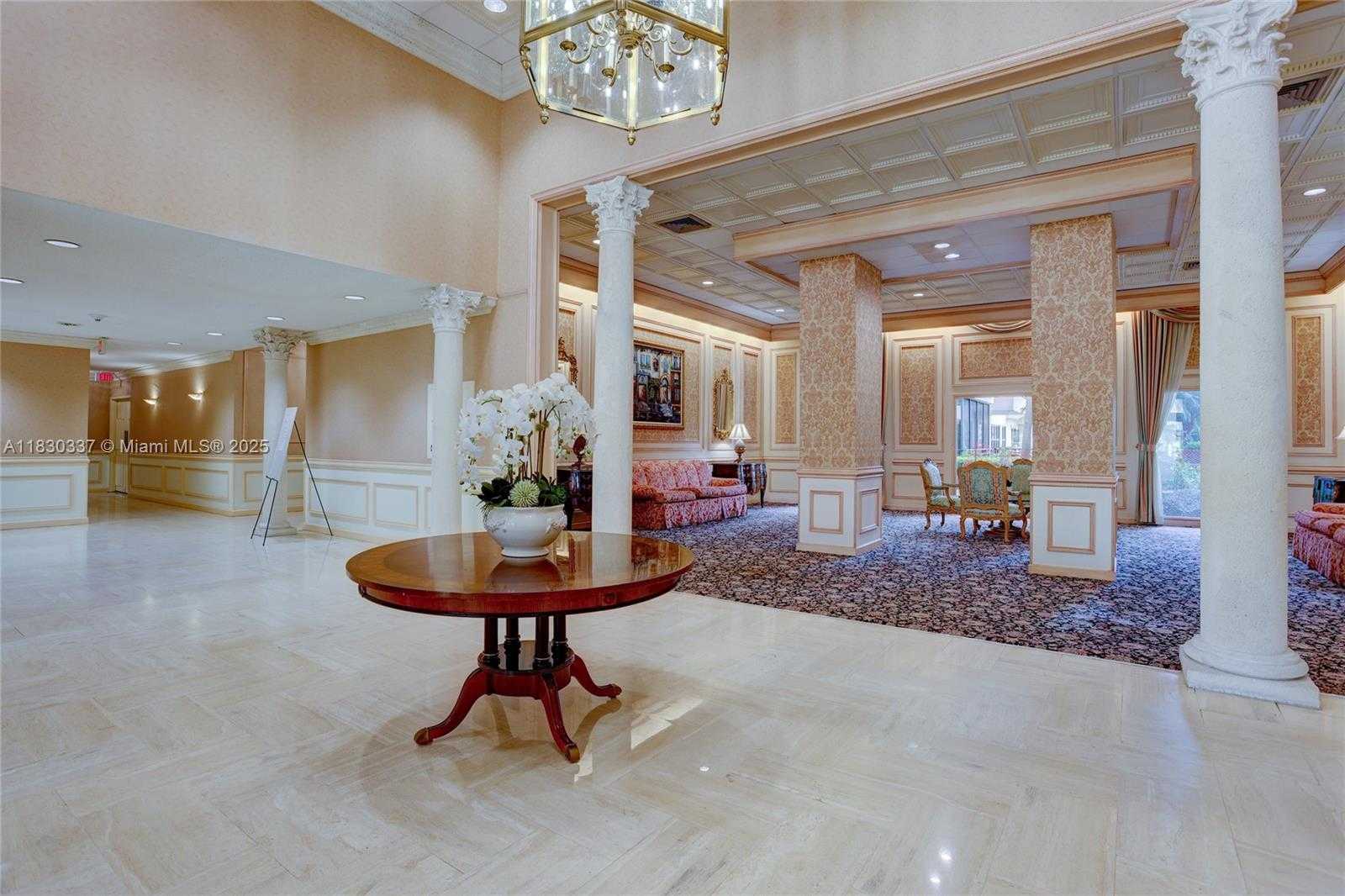 Small Image of 2500 PARKVIEW DR #405, Hallandale Beach Number 4