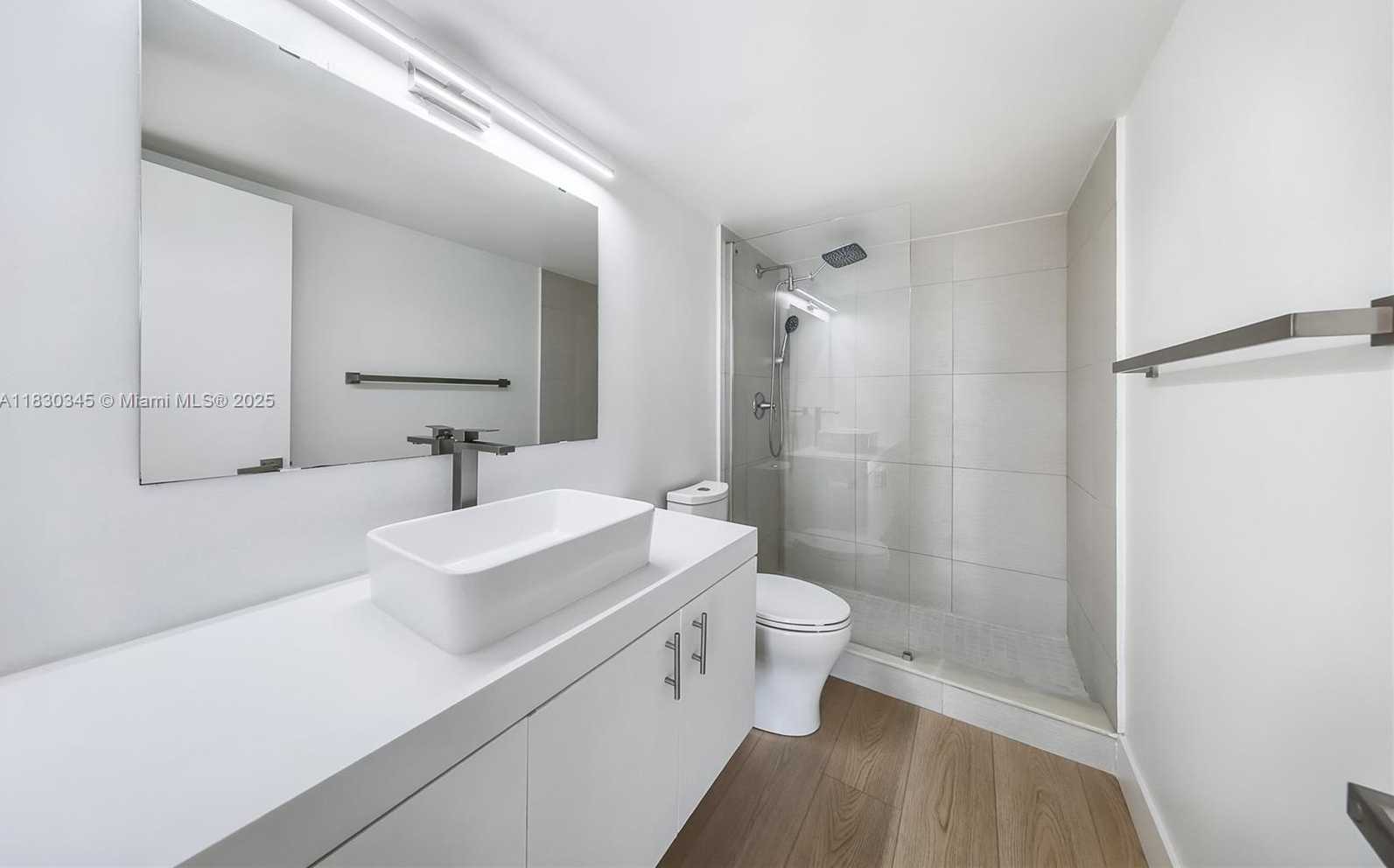 Small Image of 9800 WEST BAY HARBOR DR #608, Bay Harbor Islands Number 13