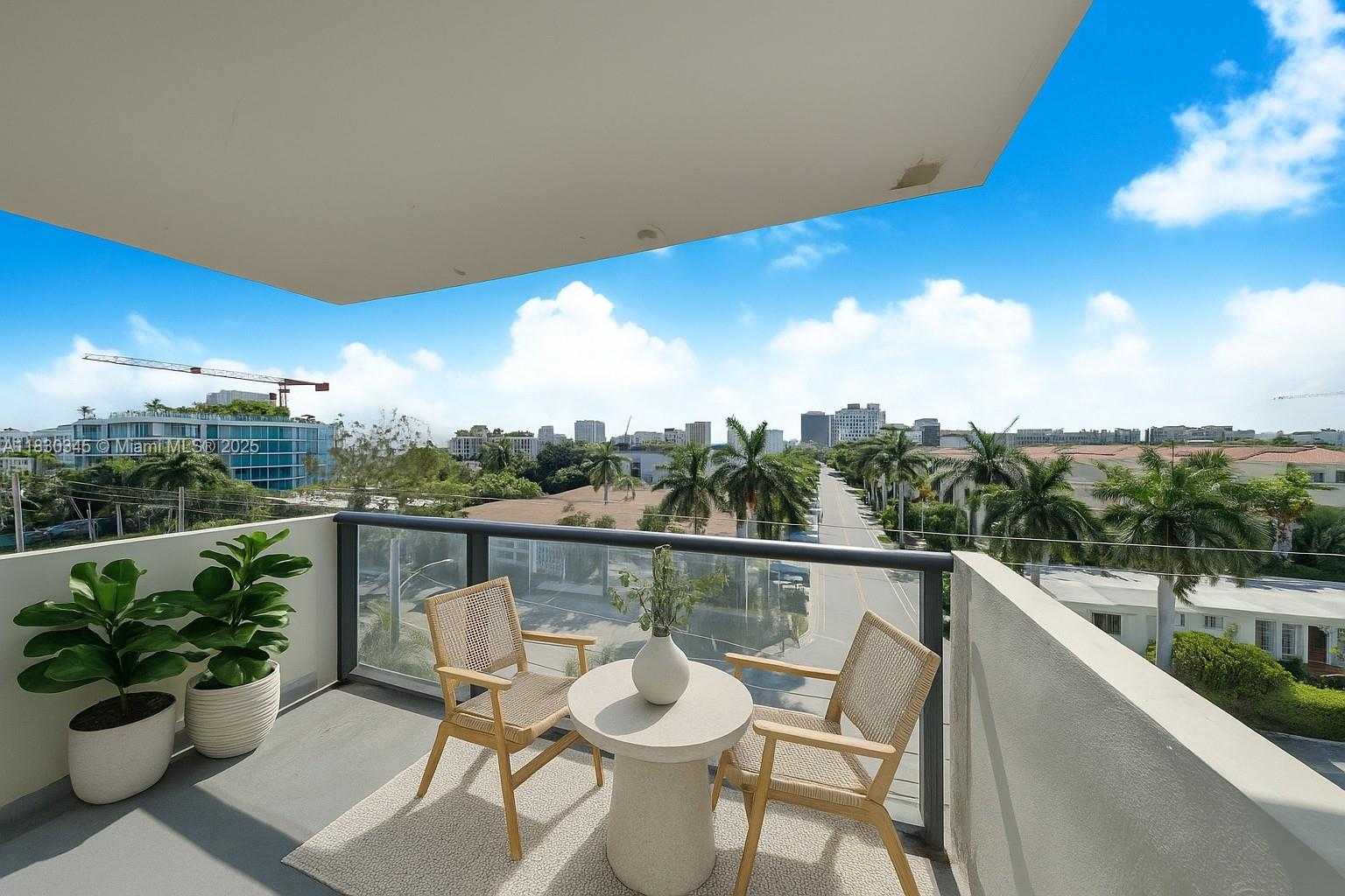 Small Image of 9800 WEST BAY HARBOR DR #608, Bay Harbor Islands Number 4