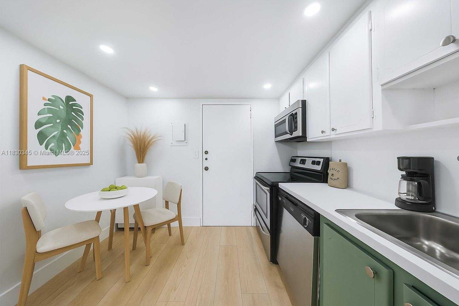Small Image of 9800 WEST BAY HARBOR DR #608, Bay Harbor Islands Number 8