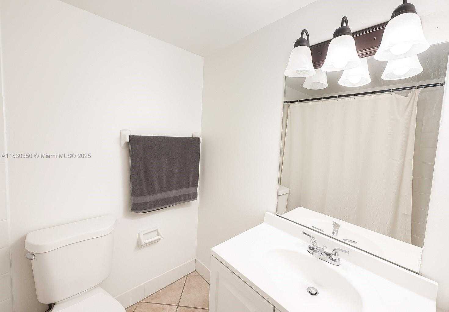 Small Image of 1250 LINCOLN RD #203, Miami Beach Number 7