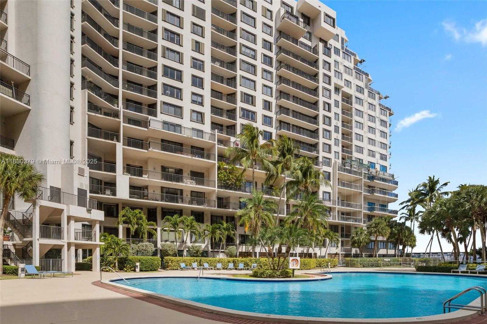 Small Image of 540 BRICKELL KEY DR #1519, Miami Number 30