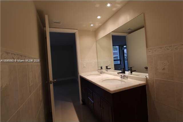 Small Image of 21075 NORTH EAST 34TH AVE #103-2, Aventura Number 6