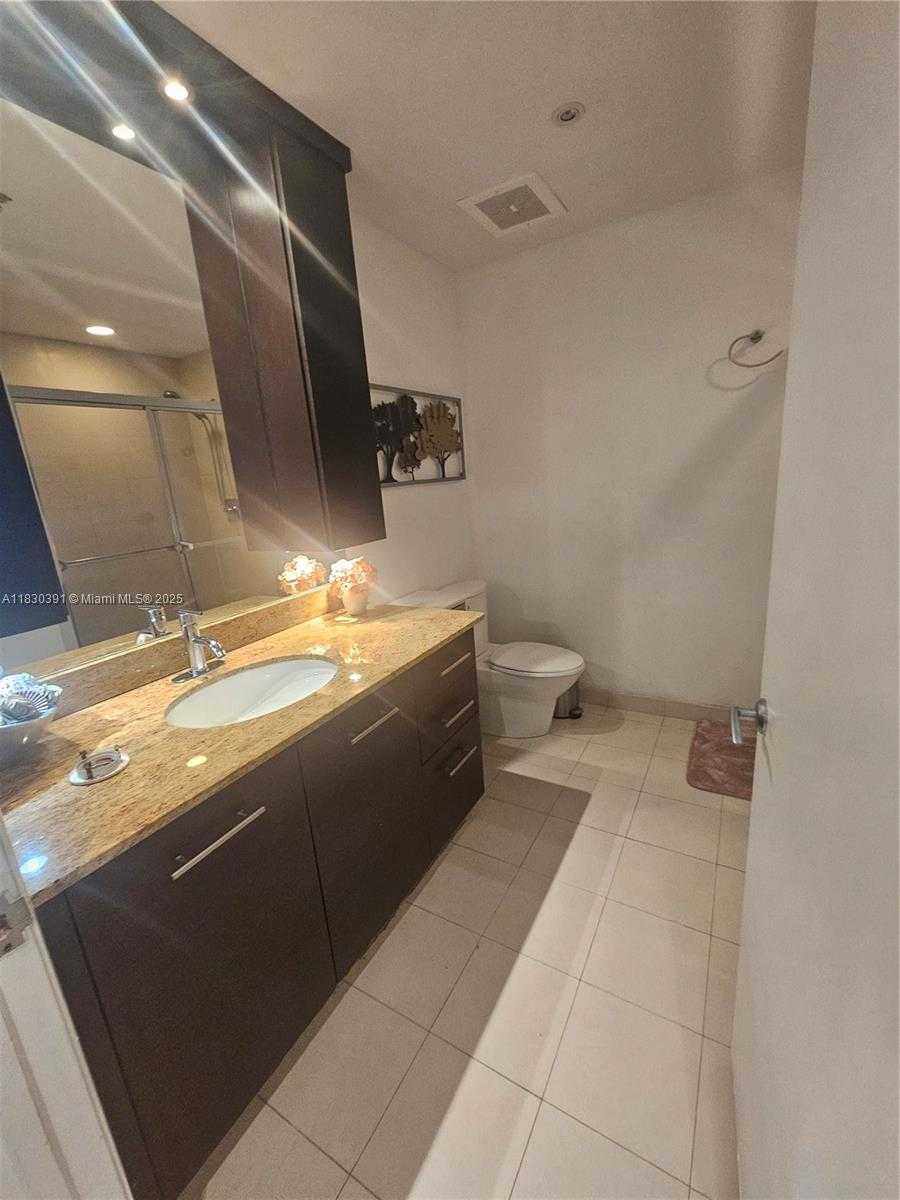 Small Image of 3029 NORTH EAST 188TH ST #1006, Aventura Number 10
