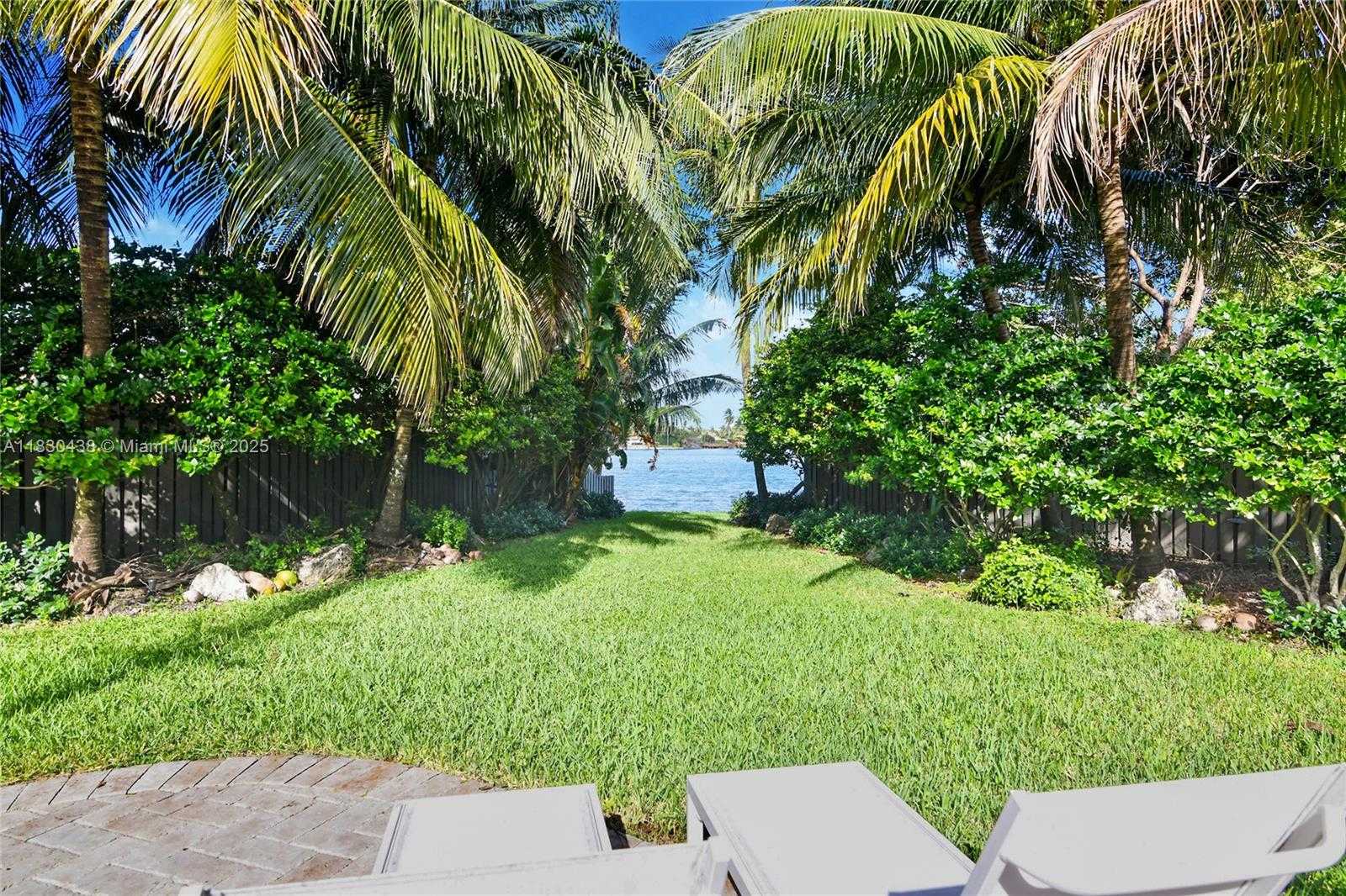 Small Image of 20701 NORTH EAST 21ST CT, Miami Number 31