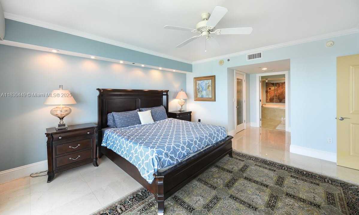 Small Image of 1830 SOUTH OCEAN DR #3402, Hallandale Beach Number 12