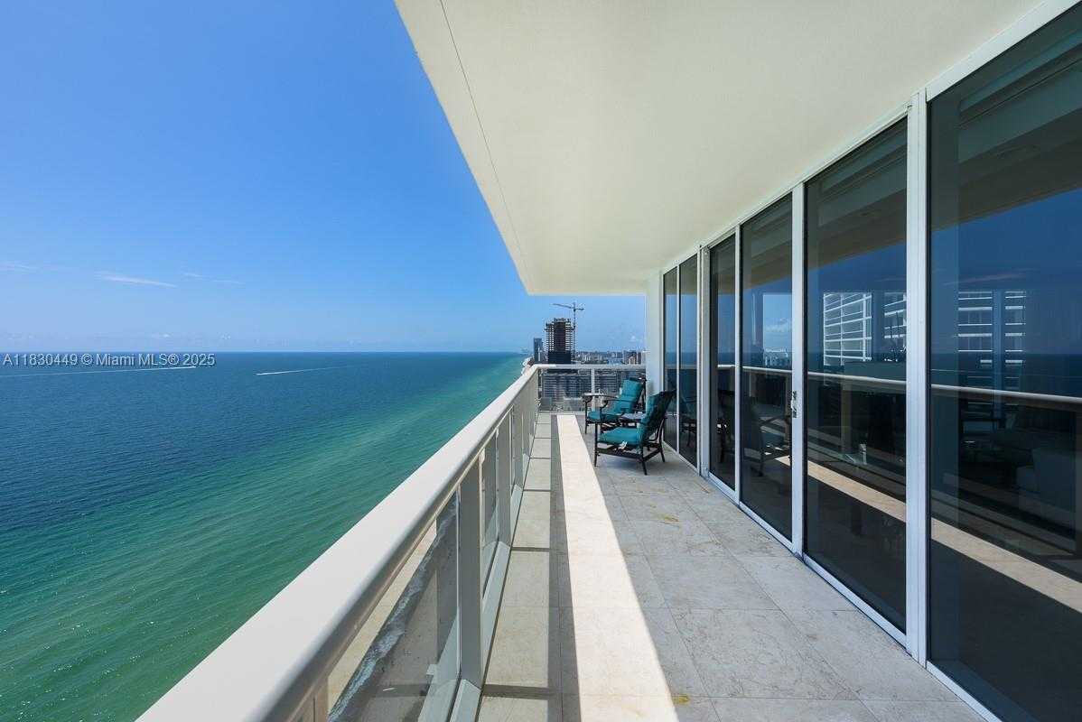 Small Image of 1830 SOUTH OCEAN DR #3402, Hallandale Beach Number 3