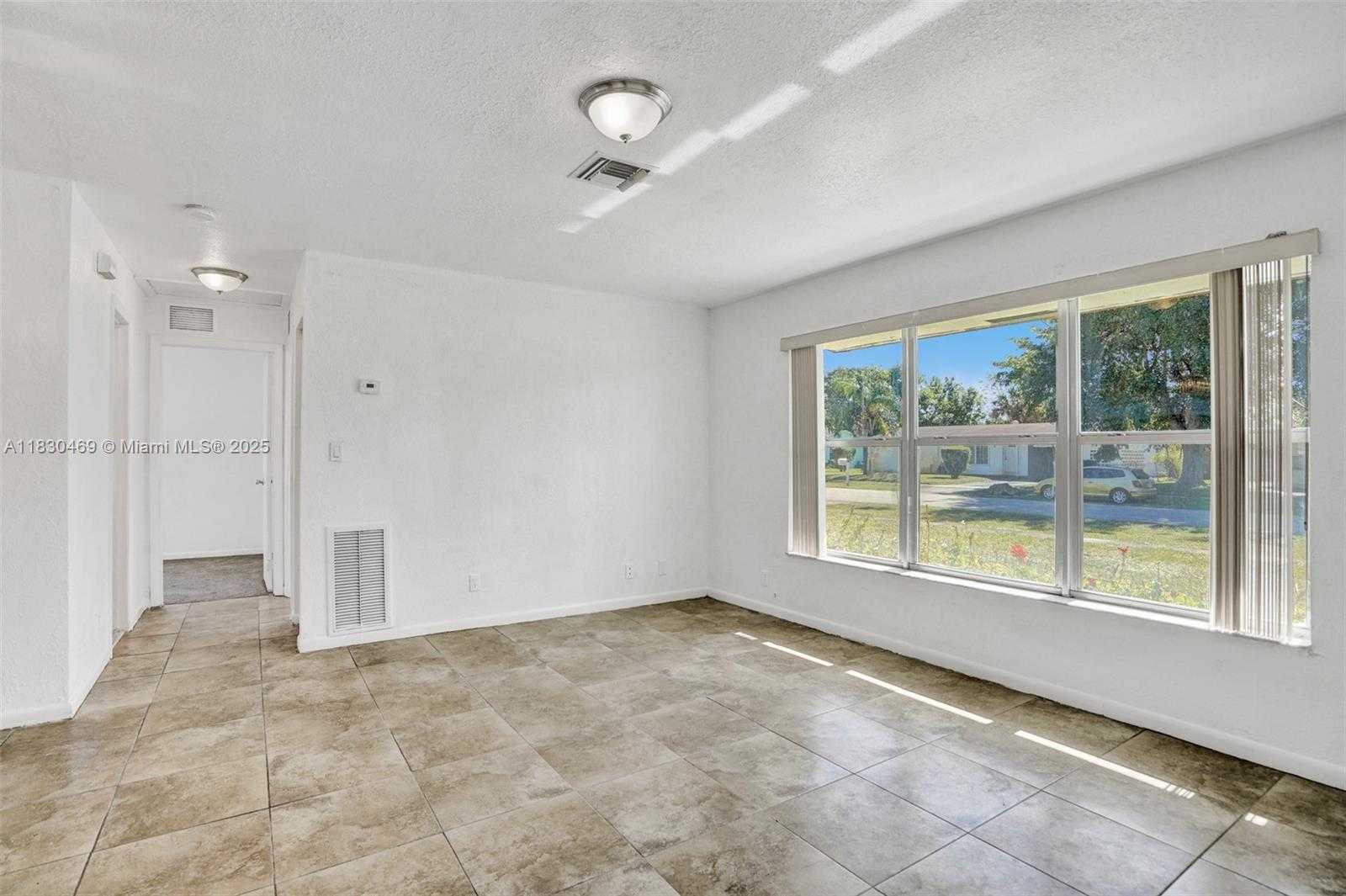 Small Image of 3431 NORTH WEST 5TH PL, Lauderhill Number 10