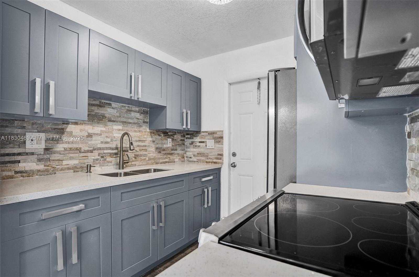 Small Image of 3431 NORTH WEST 5TH PL, Lauderhill Number 13