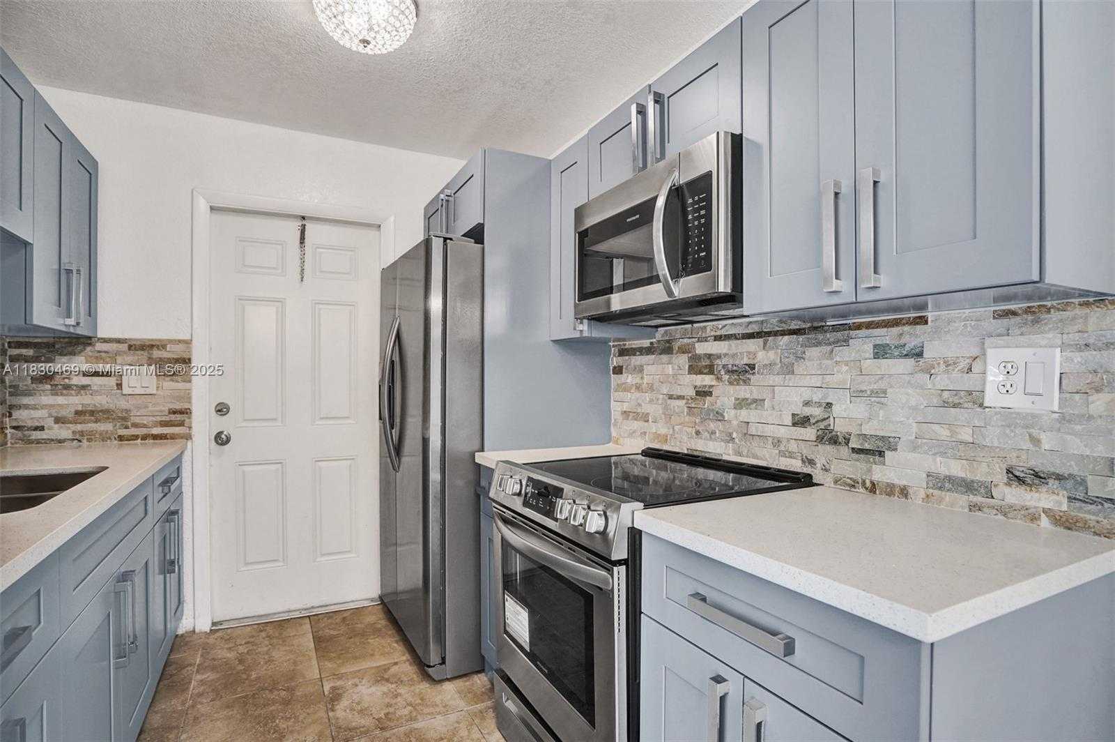 Small Image of 3431 NORTH WEST 5TH PL, Lauderhill Number 14