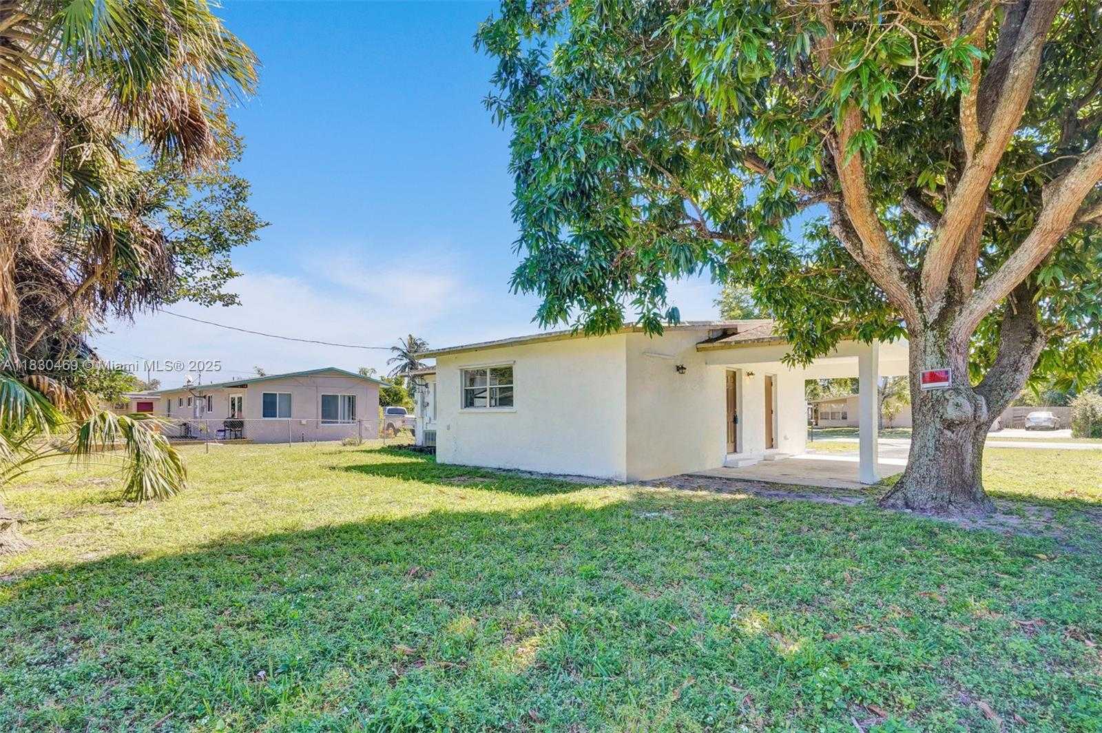 Small Image of 3431 NORTH WEST 5TH PL, Lauderhill Number 24