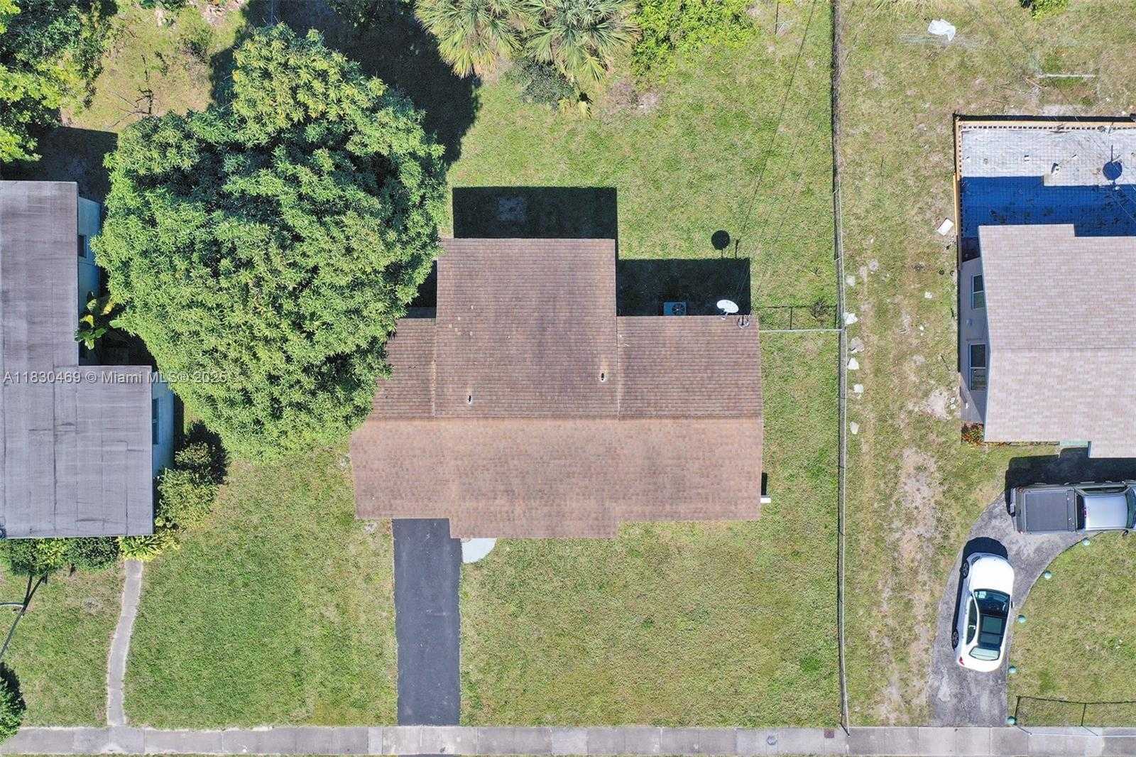 Small Image of 3431 NORTH WEST 5TH PL, Lauderhill Number 26