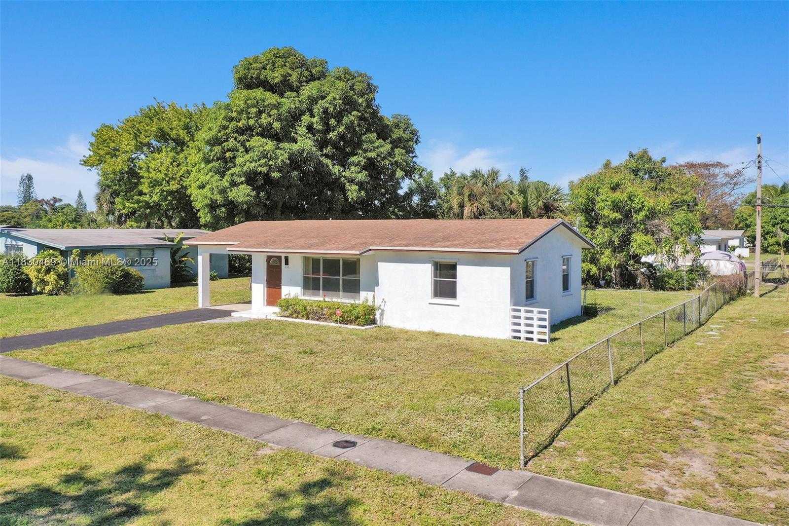 Small Image of 3431 NORTH WEST 5TH PL, Lauderhill Number 3