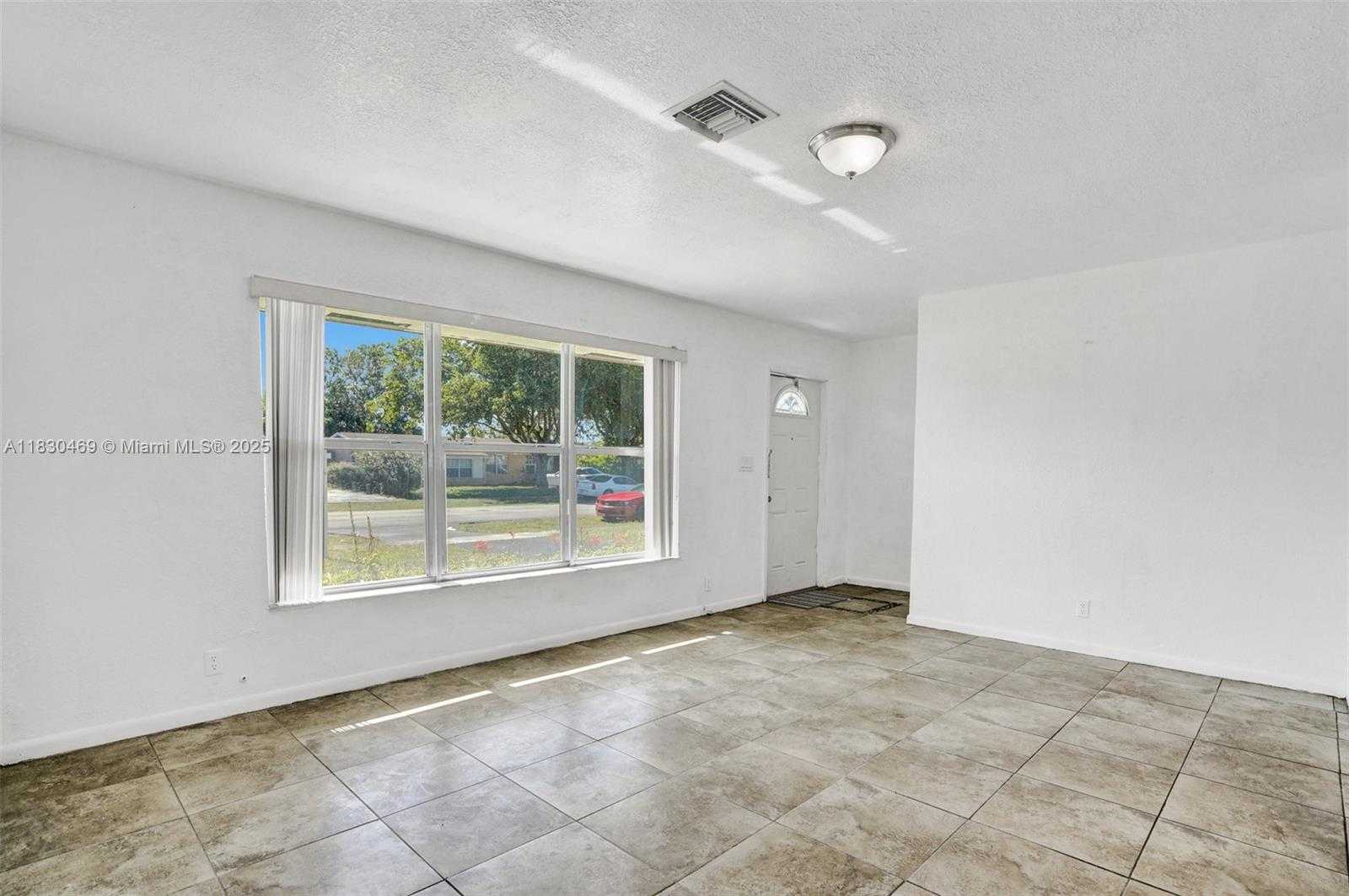 Small Image of 3431 NORTH WEST 5TH PL, Lauderhill Number 9